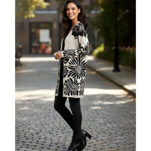Sioni Floral Knit Long Cardigan Medium Black Beige Bold Flower Floral Artsy EUC